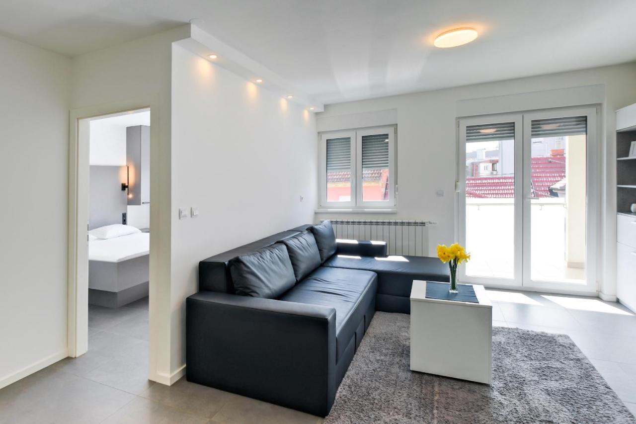 Apartment Zagreb, 0-24, Self Service Check-In, Free Parking Ngoại thất bức ảnh