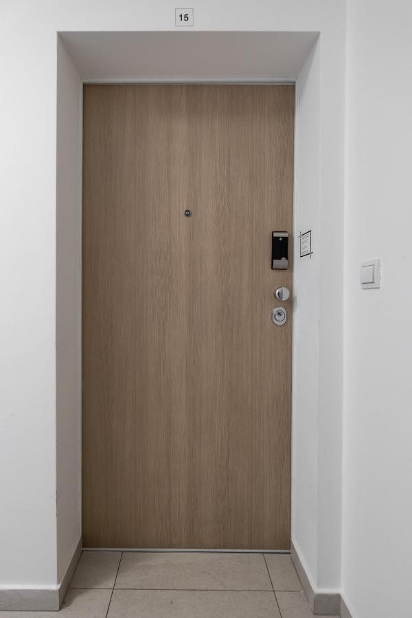 Apartment Zagreb, 0-24, Self Service Check-In, Free Parking Ngoại thất bức ảnh