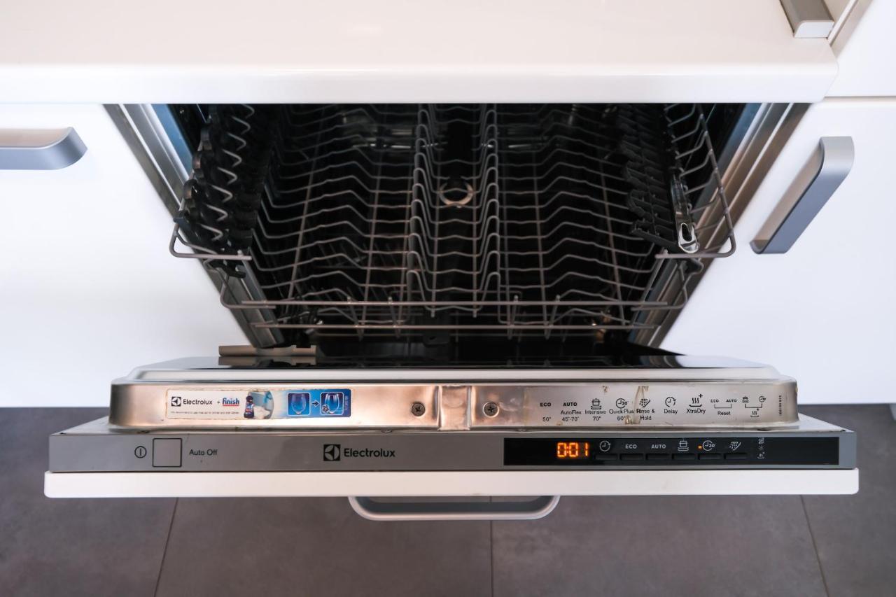Apartment Zagreb, 0-24, Self Service Check-In, Free Parking Ngoại thất bức ảnh
