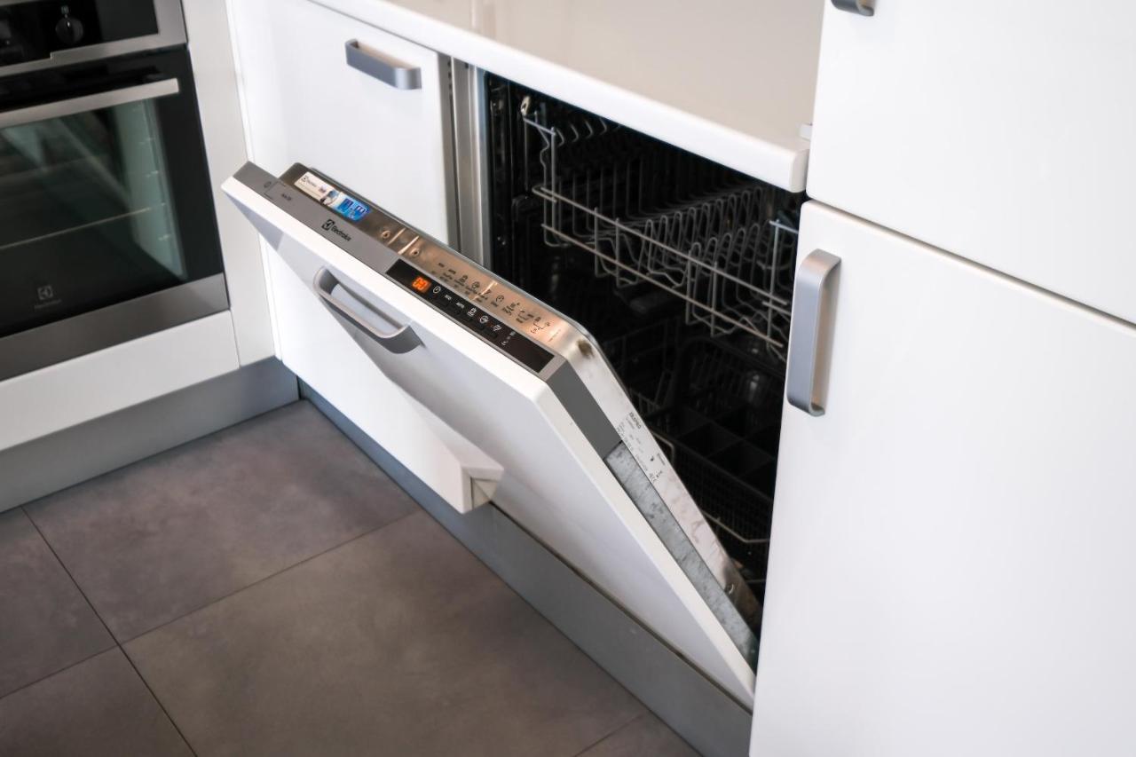 Apartment Zagreb, 0-24, Self Service Check-In, Free Parking Ngoại thất bức ảnh