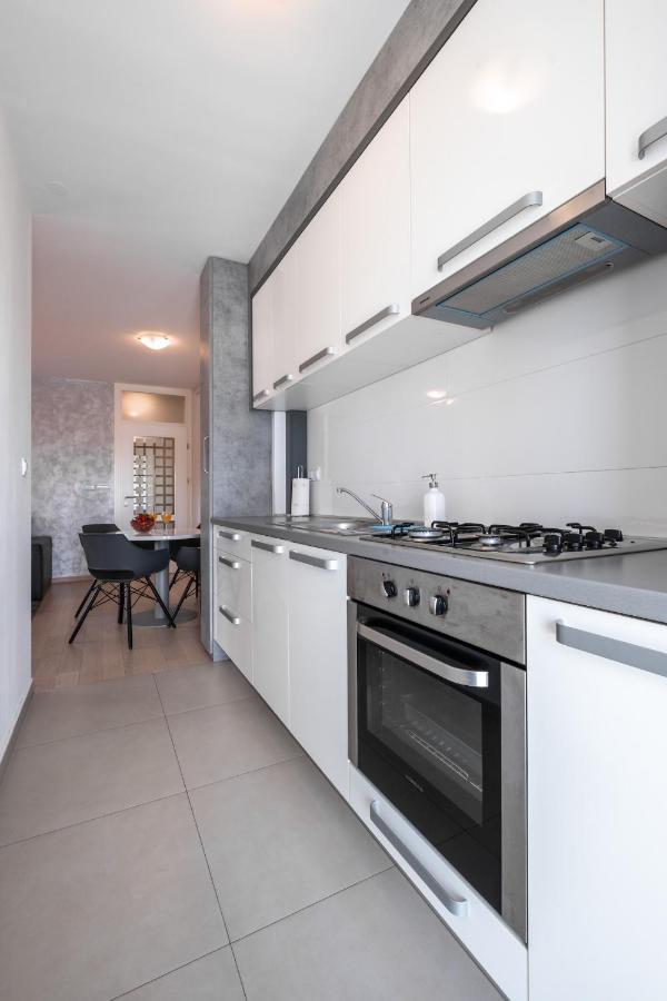 Apartment Zagreb, 0-24, Self Service Check-In, Free Parking Ngoại thất bức ảnh