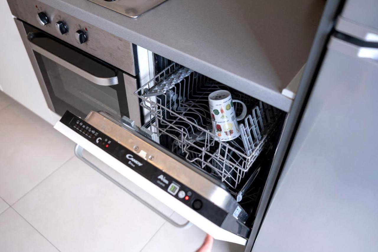 Apartment Zagreb, 0-24, Self Service Check-In, Free Parking Ngoại thất bức ảnh
